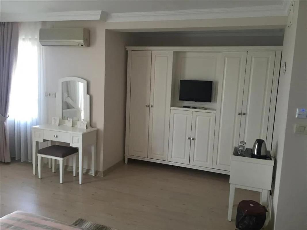 Blue Pier Hotel Kocaeli Eksteriør bilde