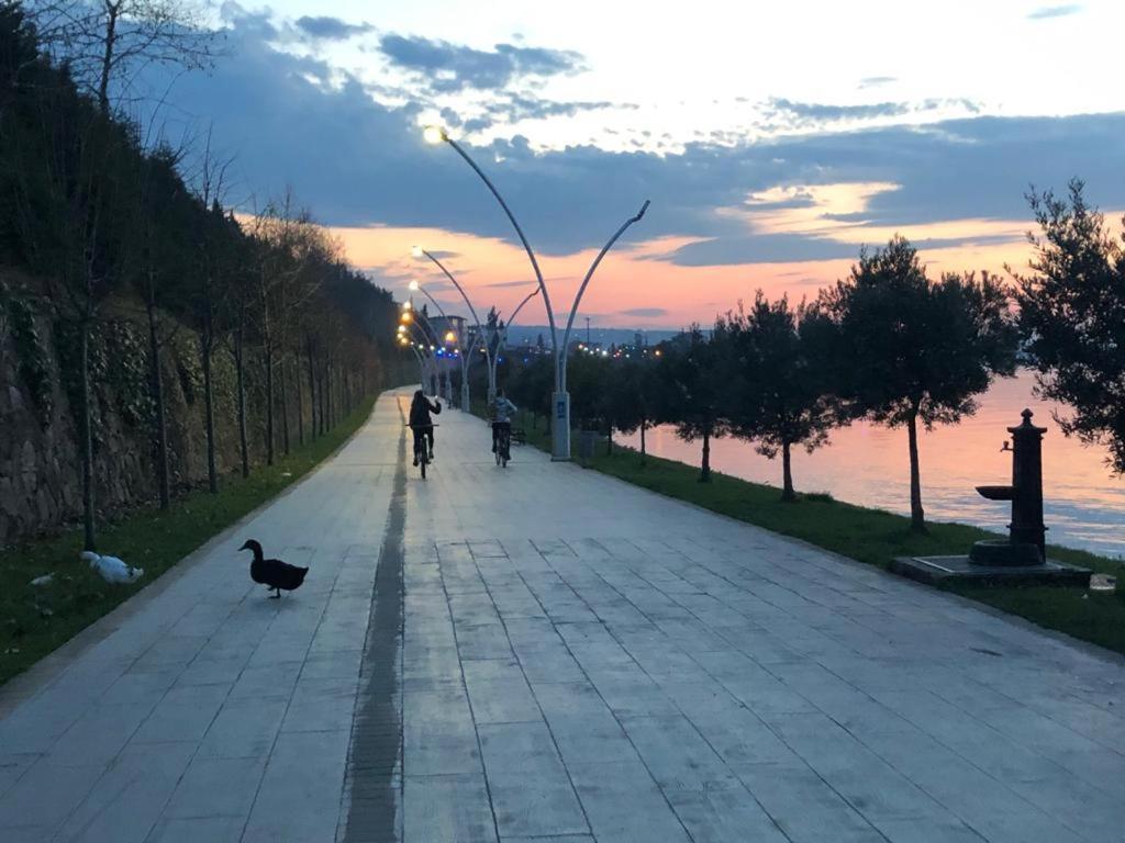 Blue Pier Hotel Kocaeli Eksteriør bilde