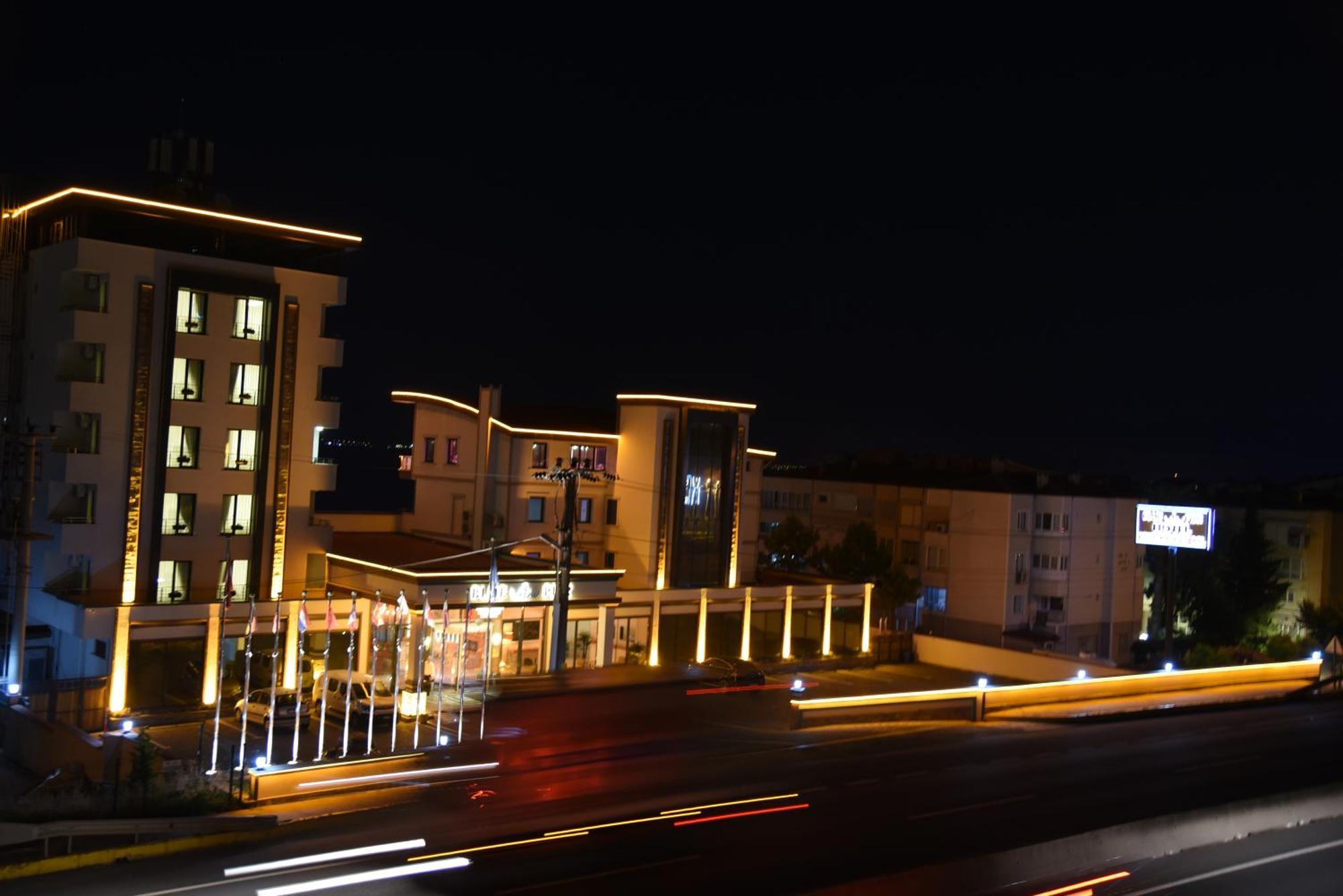 Blue Pier Hotel Kocaeli Eksteriør bilde