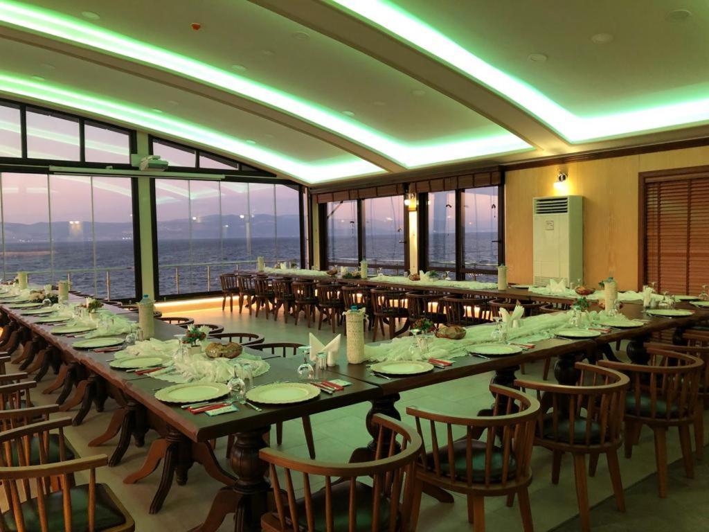 Blue Pier Hotel Kocaeli Eksteriør bilde
